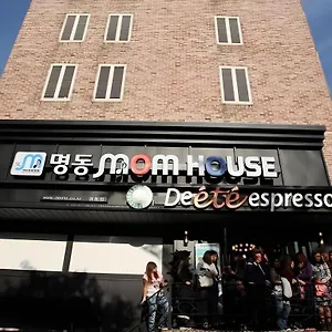 Myeongdong Mom House Hotel