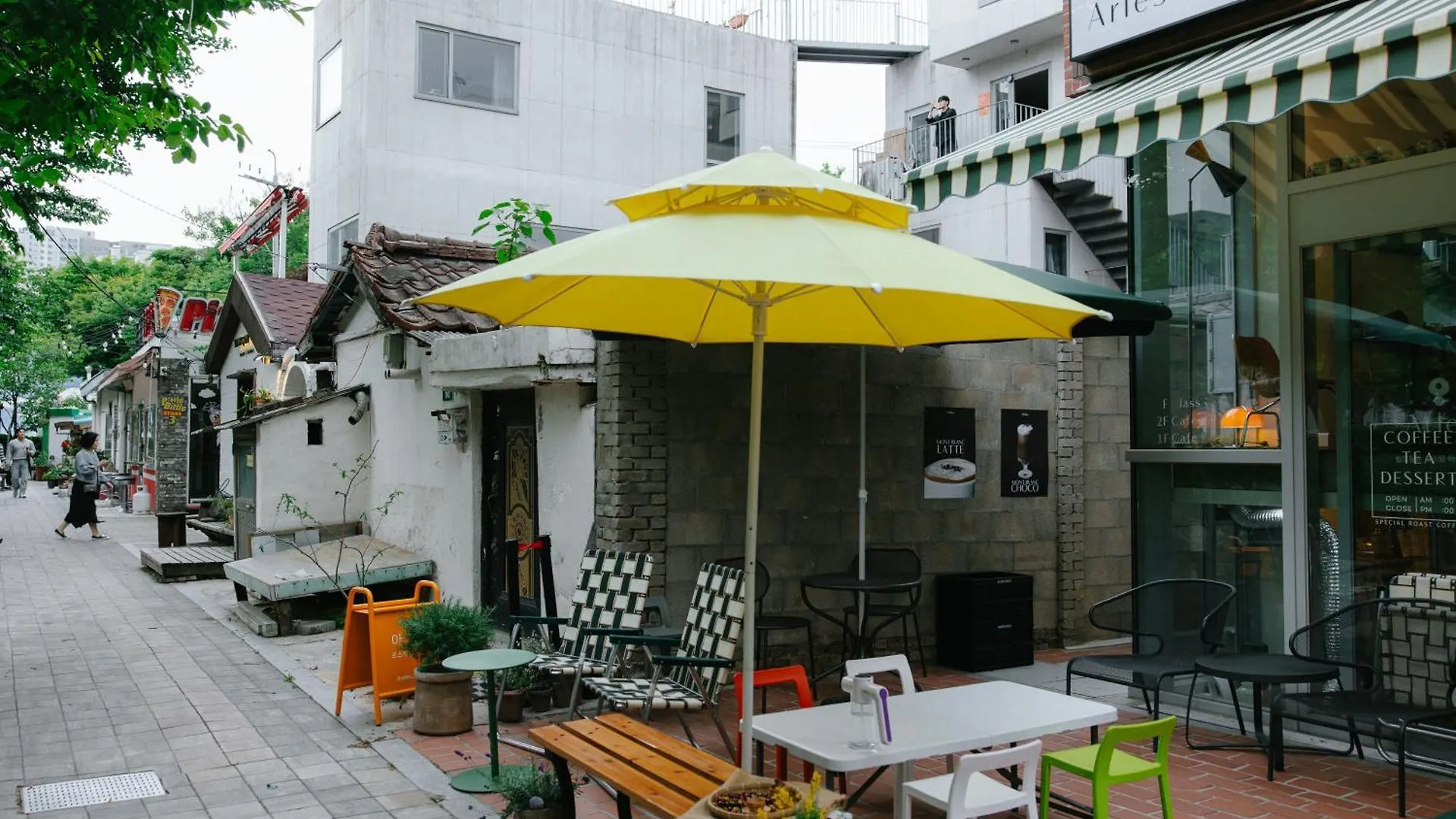 Comfortable Home 10 Min From Hongik University, 5Min From Gajwa Station With Baby Products, 4 Bedrooms 8 People 0*, Seoul